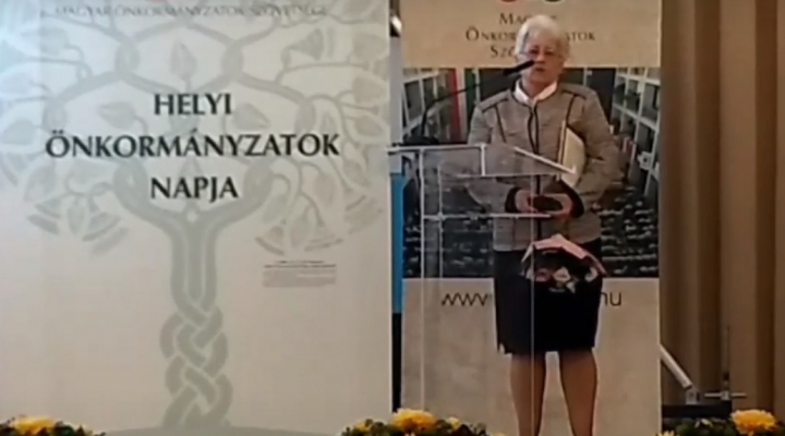 Polgármesteri Arany Pecsétgyűrű elismerés Pergő Margit